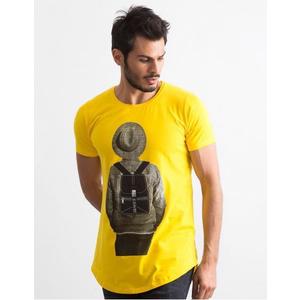 Žltá pánska košeľa s potlačou vyobraziť