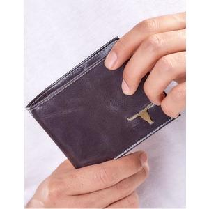Pánska čierna peňaženka s emblémom vyobraziť