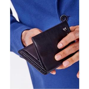 Čierna pánska peňaženka s prešívaním vyobraziť