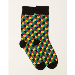 Pánske ponožky s farebnými vzormi vyobraziť