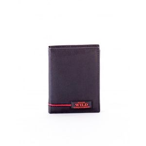 Čierna kožená pánska peňaženka s červeným emblémom vyobraziť