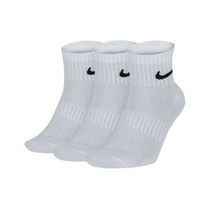 Univerzálny klasické ponožky Nike vyobraziť
