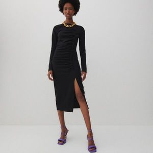 Reserved - Šaty s riasením - Čierna vyobraziť