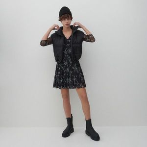 Reserved - Šaty s jemnou potlačou - Čierna vyobraziť