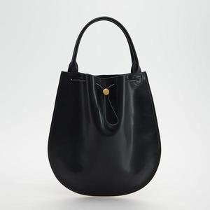 Reserved - Kožená kabelka - Čierna vyobraziť
