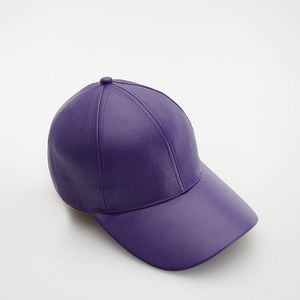 Reserved - Ladies` peaked cap - Purpurová vyobraziť