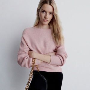 Reserved - Dámsky sveter - Ružová vyobraziť