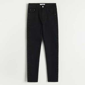 Reserved - Ladies` jeans trousers - Čierna vyobraziť