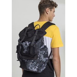 Urban Classics Backpack With Multibags dark camo - One Size vyobraziť