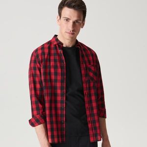 Sinsay - Károvaná košeľa regular fit - Červená vyobraziť