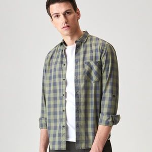 Sinsay - Károvaná košeľa regular fit - Zelená vyobraziť