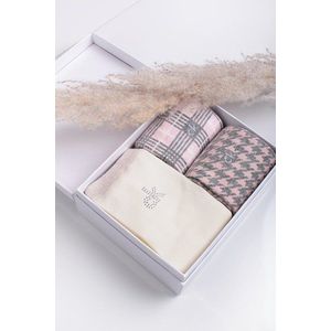 Ružové kárované ponožky v darčekovej krabičke Demi vyobraziť