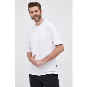 Bavlnené tričko Sisley biela farba, jednofarebné vyobraziť