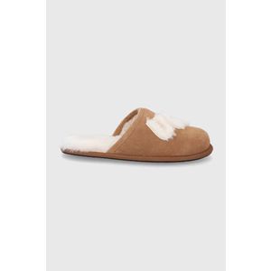 Semišové papuče UGG Scuff Logo hnedá farba vyobraziť