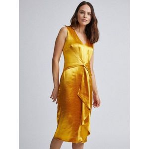 Saténové púzdrové šaty v zlatej farbe Dorothy Perkins vyobraziť