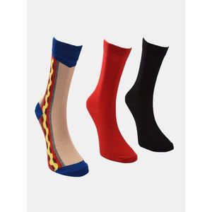 Sada troch párov pánskych ponožiek v čiernej a červenej farbe Trendyol vyobraziť