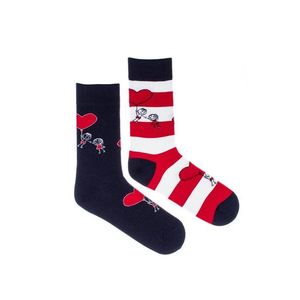 Čierno-červené ponožky Love vyobraziť