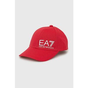 Čiapka EA7 Emporio Armani červená farba, s nášivkou vyobraziť