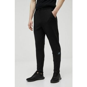 Tréningové nohavice New Balance MP13284BK pánske, čierna farba, jednofarebné vyobraziť