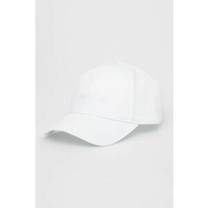 Bavlnená čiapka Calvin Klein biela farba, s nášivkou vyobraziť