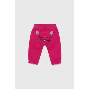 Detské bavlnené nohavice United Colors of Benetton ružová farba, s nášivkou vyobraziť
