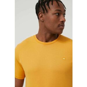 Bavlnené tričko Cross Jeans žltá farba, jednofarebné vyobraziť