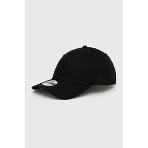 Bavlnená čiapka New Era 80468932.BLACK-BLACK, čierna farba, s nášivkou vyobraziť