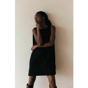 Bavlnené šaty MUUV. #skategirl čierna farba, mini, oversize vyobraziť