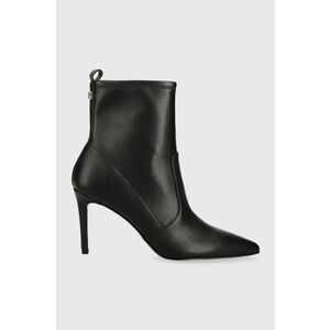 Členkové topánky Guess Dafina3 dámske, čierna farba, na vysokom podpätku, vyobraziť