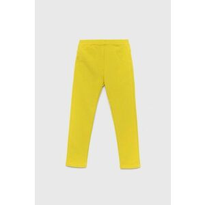 Detské nohavice United Colors of Benetton žltá farba, jednofarebné vyobraziť