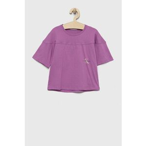 Detské bavlnené tričko Calvin Klein Jeans fialová farba, vyobraziť