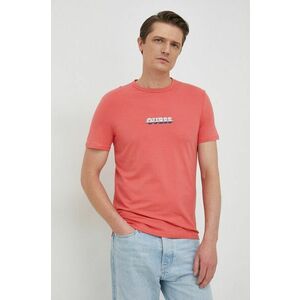 Tričko Guess pánske, ružová farba, s nášivkou vyobraziť