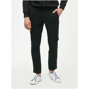 Čierne pánske nohavice GAP Slim Fit vyobraziť