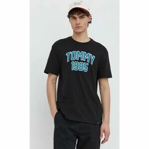 Tričká s krátkym rukávom Tommy Jeans DM0DM18559 vyobraziť