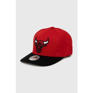 Šiltovka s prímesou vlny Mitchell&Ness Chicago Bulls červená farba, s nášivkou vyobraziť