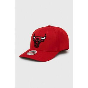 Šiltovka s prímesou vlny Mitchell&Ness Chicago Bulls červená farba, s nášivkou vyobraziť