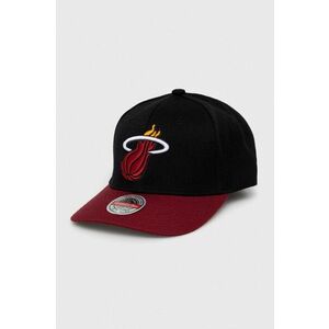 Šiltovka s prímesou vlny Mitchell&Ness Miami Heat čierna farba, s nášivkou vyobraziť