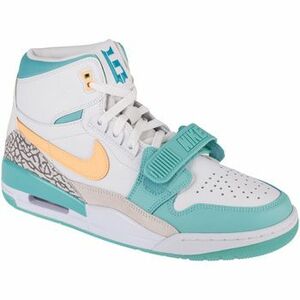 Basketbalová obuv Nike Air Jordan Legacy 312 vyobraziť