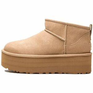 Módne tenisky UGG Classic Ultra Mini Platform Boot Sand vyobraziť