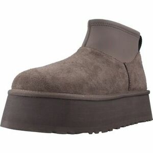 Čižmy UGG CLASSIC MINI DIPPER vyobraziť