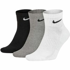 Športové ponožky Nike Everyday Cush Ankle 3-Pack Socks vyobraziť