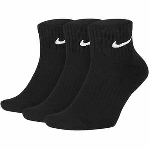 Športové ponožky Nike Everyday Cush Ankle 3-Pack Socks vyobraziť