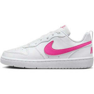 Turistická obuv Nike - vyobraziť