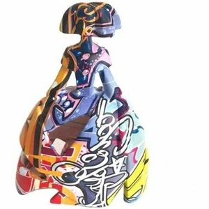 Sochy Signes Grimalt Obrázok Menina Graffiti vyobraziť
