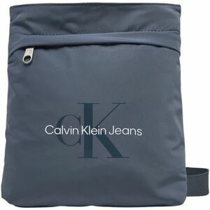 Tašky cez rameno Calvin Klein Jeans SPORT ESSENTIALS FLATPACK 18 LV04G3030G vyobraziť
