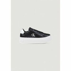 Módne tenisky Calvin Klein Jeans BOLD FLATF LOW LACE YW0YW01878 vyobraziť