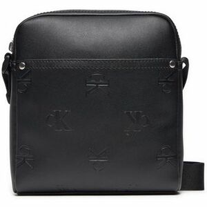 Vrecúška/Malé kabelky Calvin Klein Jeans K50K512564 vyobraziť