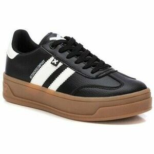 Členkové tenisky Xti SNEAKERS 143645 vyobraziť